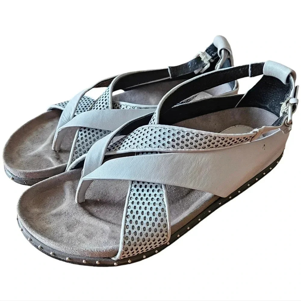 LAMB Bellatrix Crisscross Gray Leather Women's Flats Sandals Shoes Size 9.